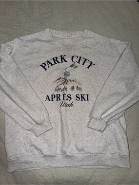 Aeropostale Heather Gray Park City Après Ski Crewneck